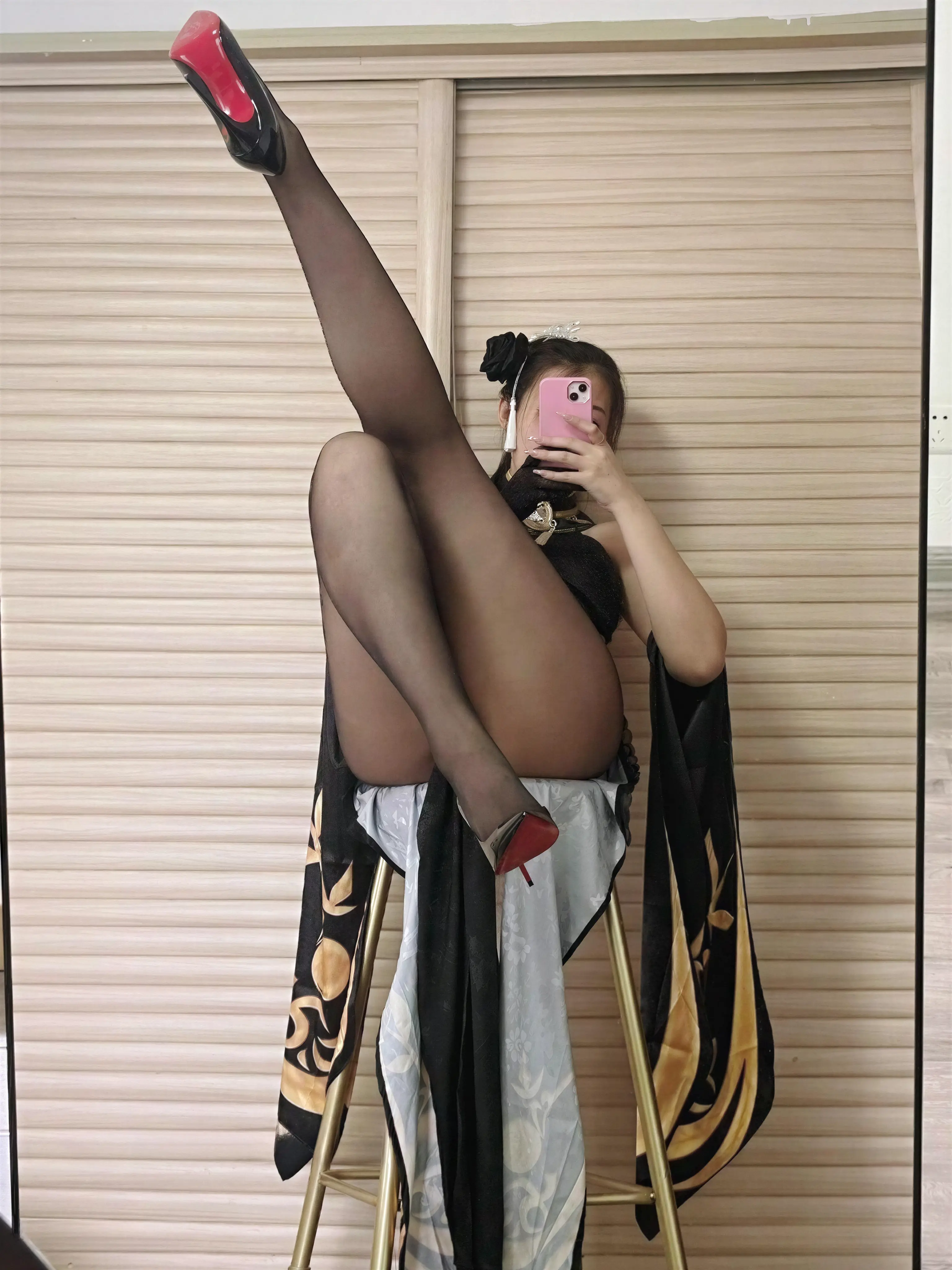美邵女Baby – Cos系列黑丝 8P